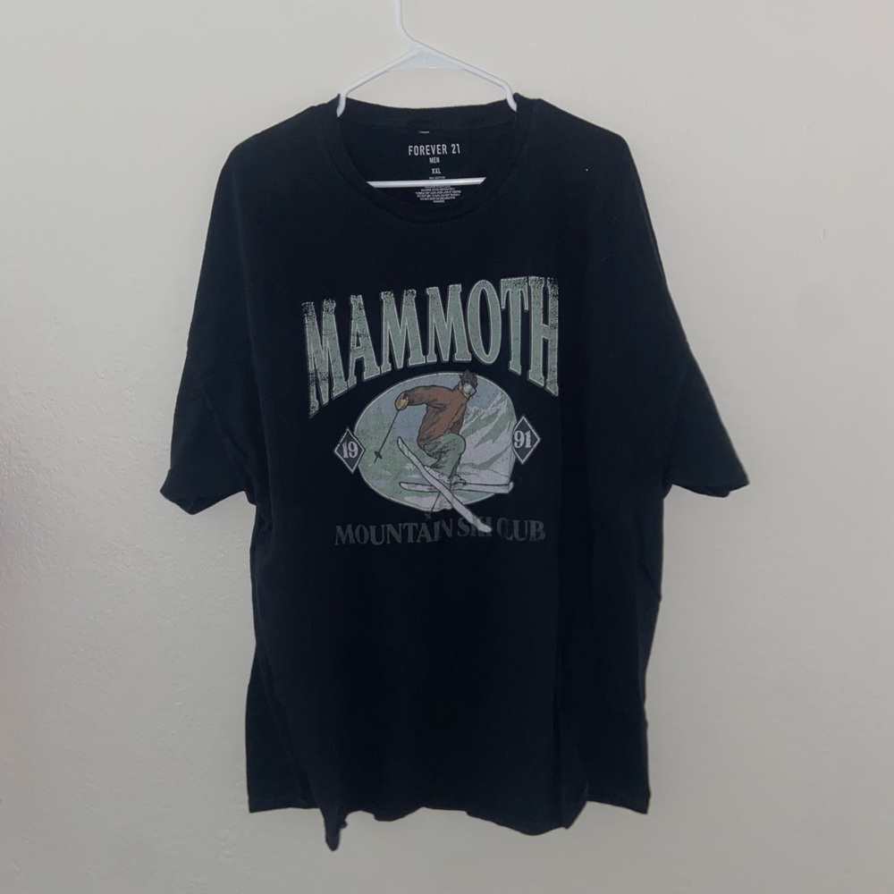 Men’s forever 21 black graphic tee Mammoth short sleeve y2k shirt hipster top